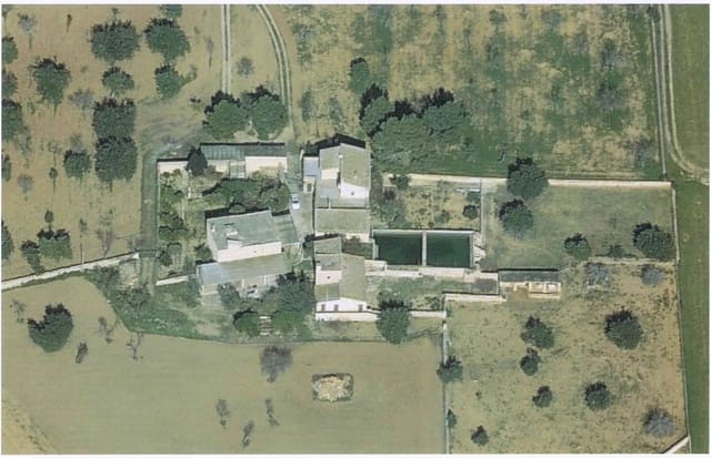 Finca/Casa Rural de 10 habitaciones en Palma de Mallorca en venta con piscina - 2.700.000 € (Ref: 9447387)