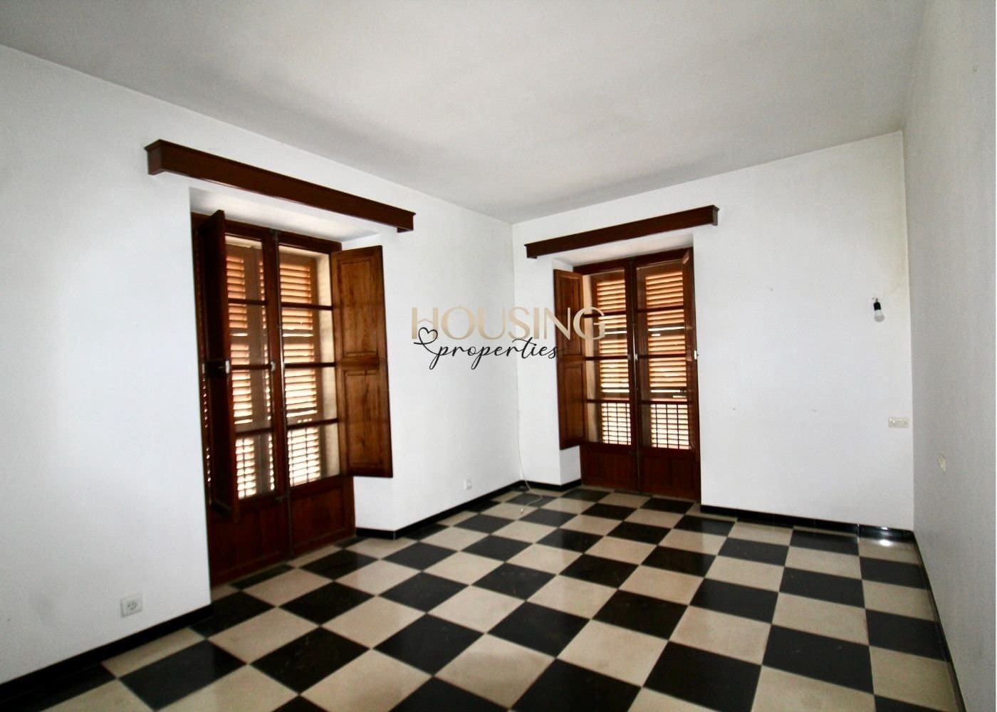 5 slaapkamer Huis te koop in Llucmajor - € 1.200.000 (Ref: 9447388)