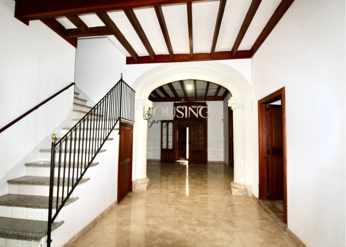 5 slaapkamer Huis te koop in Llucmajor - € 1.200.000 (Ref: 9447388)