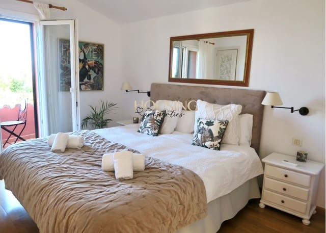 4 bedroom Villa for sale in Palma de Mallorca with pool - € 1,100,000 (Ref: 9447391)