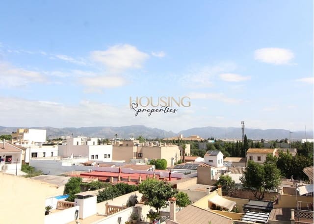 2 bedroom Villa for sale in Palma de Mallorca - € 630,000 (Ref: 9447392)