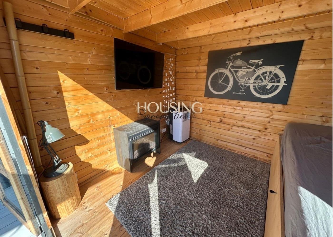 2 bedroom Villa for sale in Palma de Mallorca with garage - € 630,000 (Ref: 9447392)