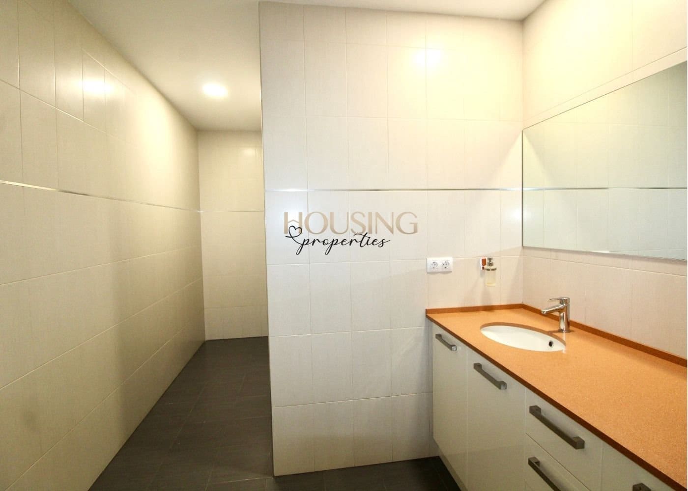 Kontor til salgs i Palma de Mallorca - € 515 000 (Ref: 9447398)