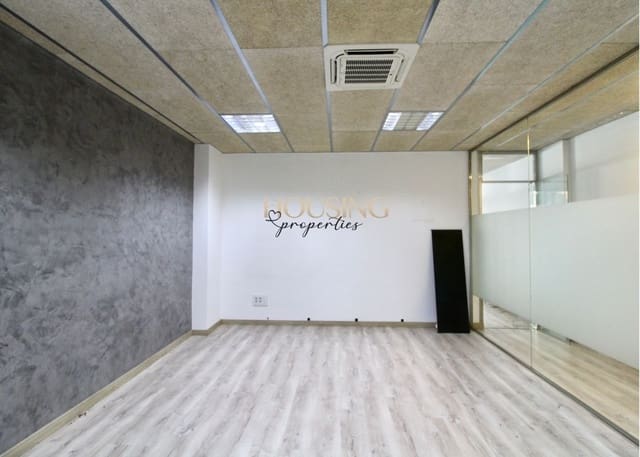 Kontor til salgs i Palma de Mallorca - € 515 000 (Ref: 9447398)