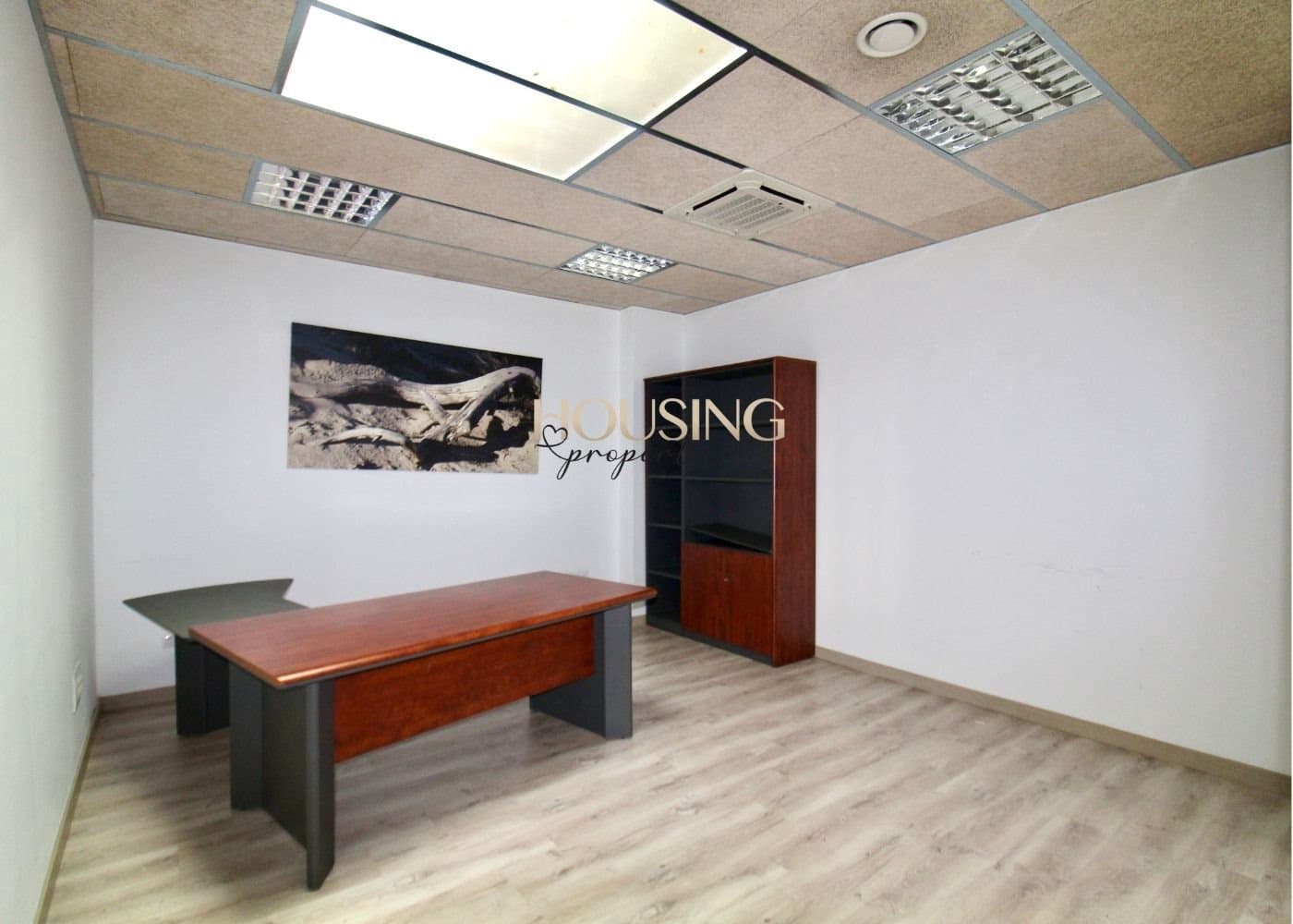Kontor til salgs i Palma de Mallorca - € 515 000 (Ref: 9447398)