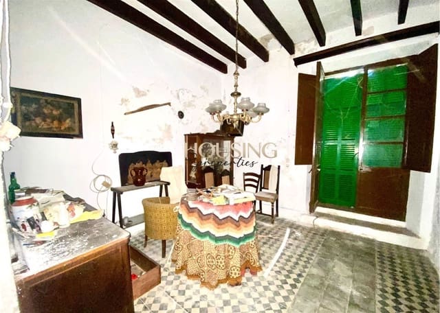 4 slaapkamer Huis te koop in Felanitx - € 350.000 (Ref: 9447404)