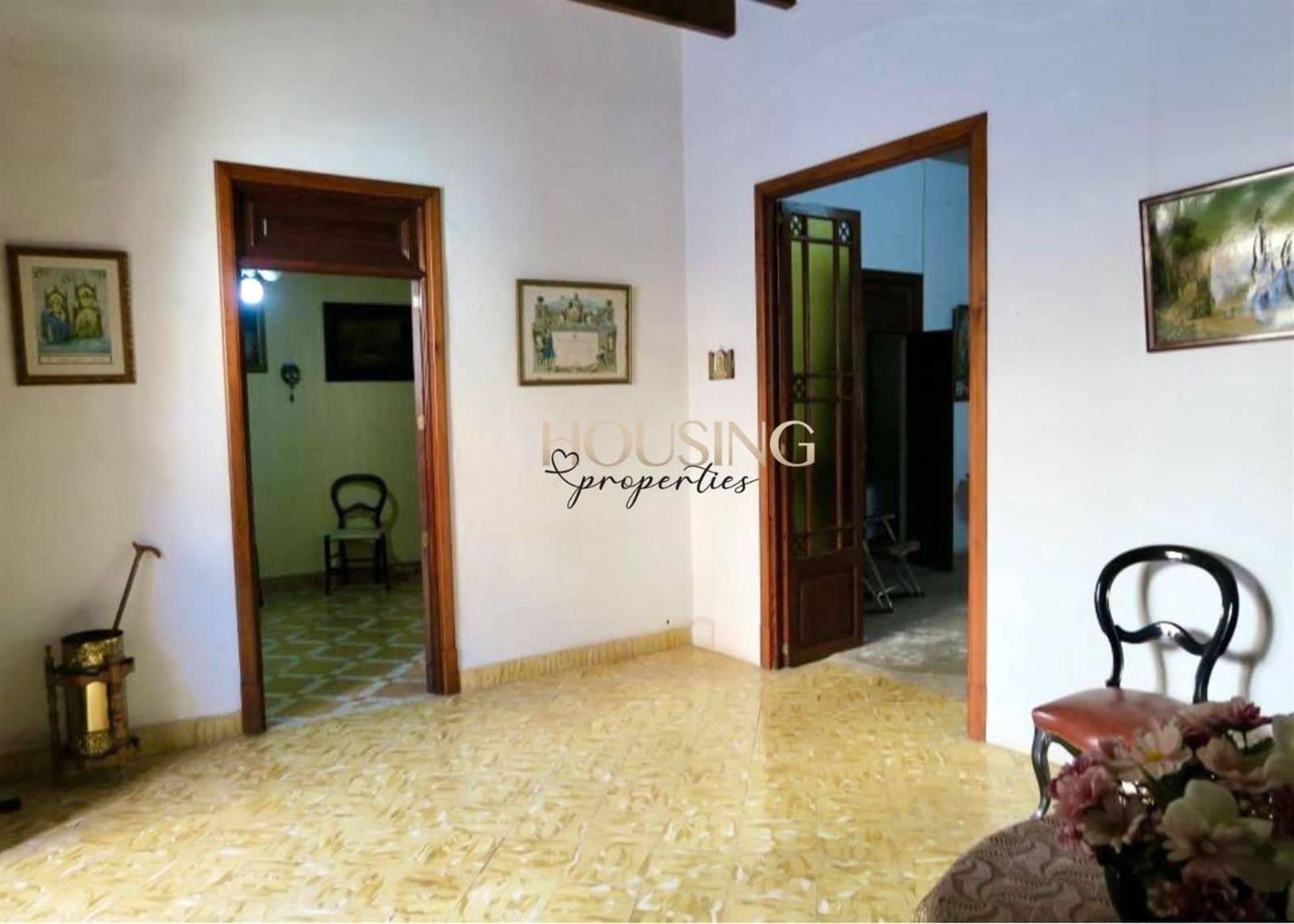 6 bedroom Townhouse for sale in Campos - € 430,000 (Ref: 9447405)