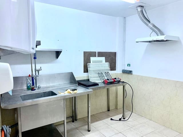 Comercial para venda em Palma de Mallorca - 295 000 € (Ref: 9447410)