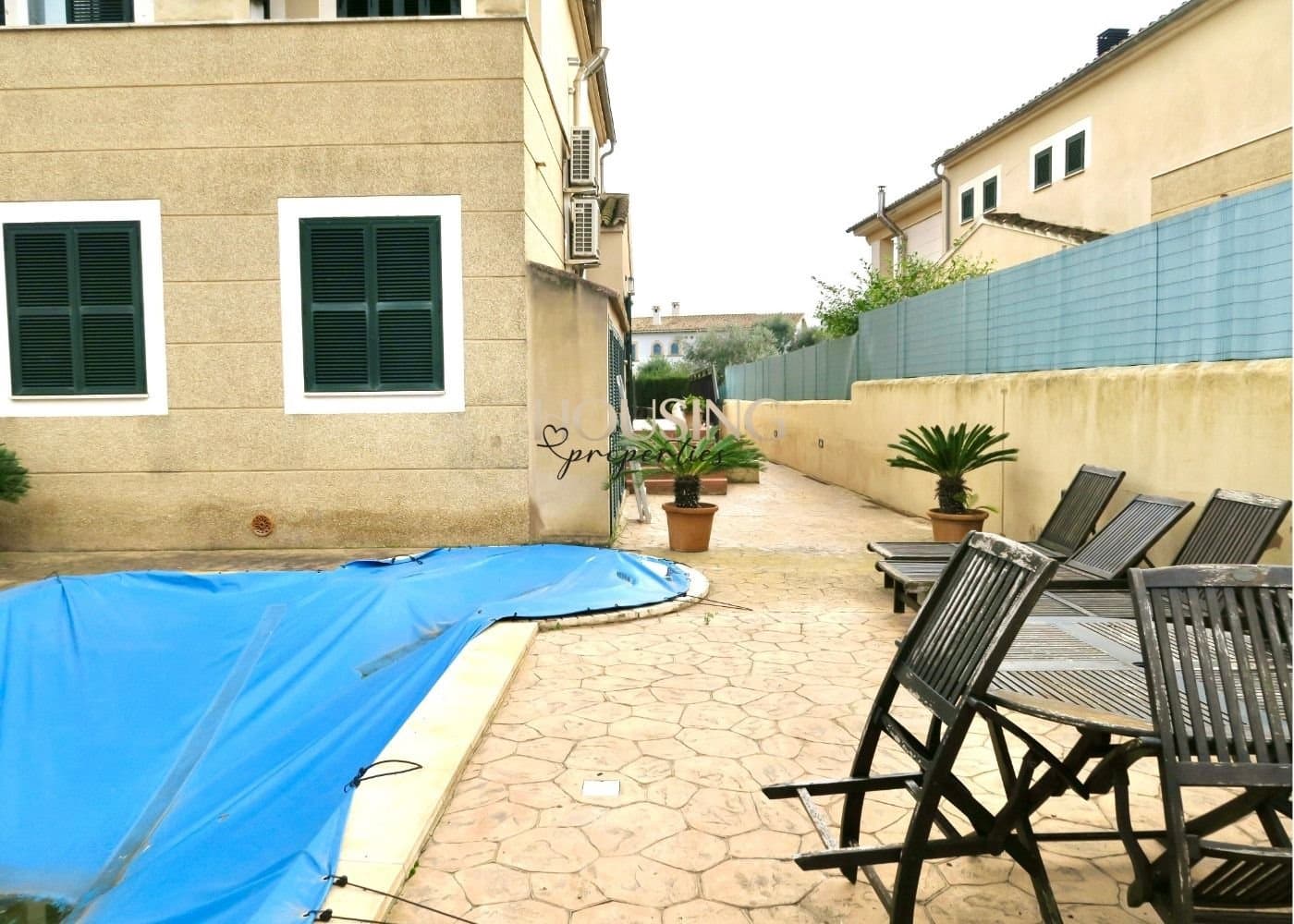 5 soveværelse Semi-Rækkehus til salg i Marratxi - € 1.050.000 (Ref: 9521906)