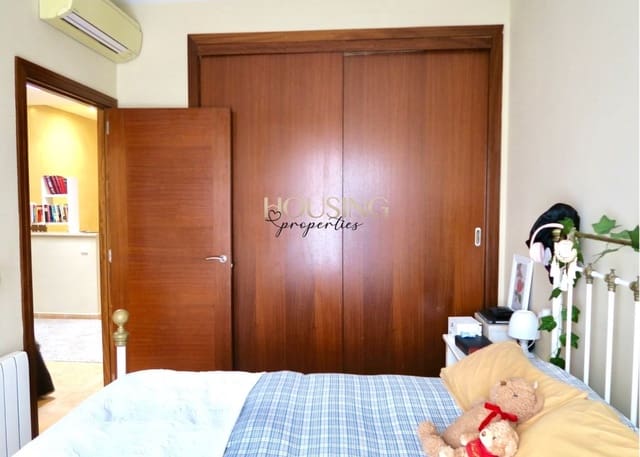 5 soveværelse Semi-Rækkehus til salg i Marratxí - € 1.050.000 (Ref: 9521906)