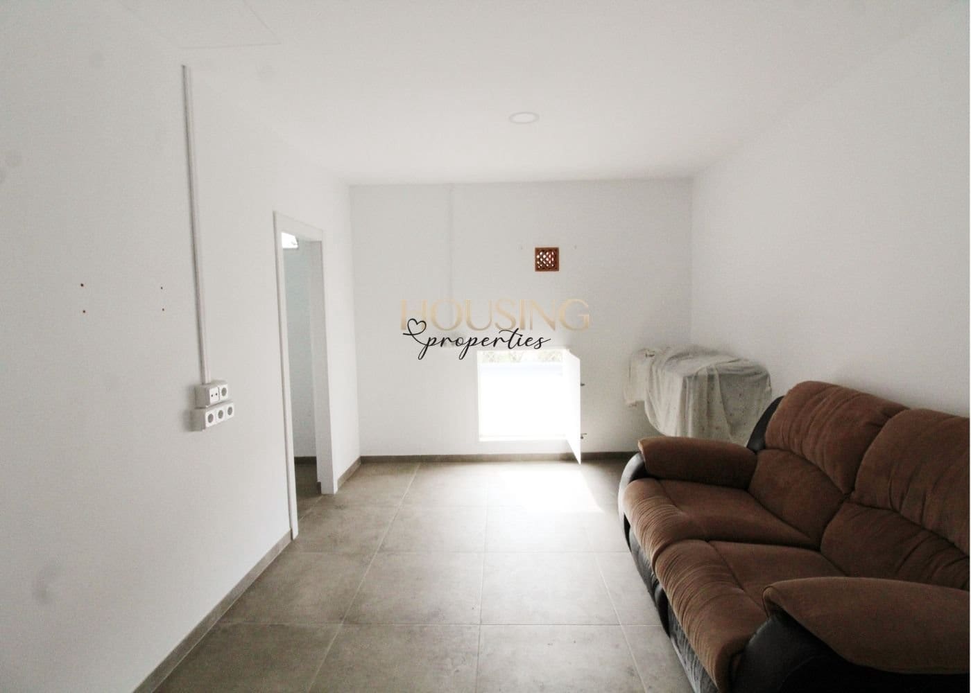 3 bedroom Townhouse for sale in Palma de Mallorca - € 650,000 (Ref: 9588167)