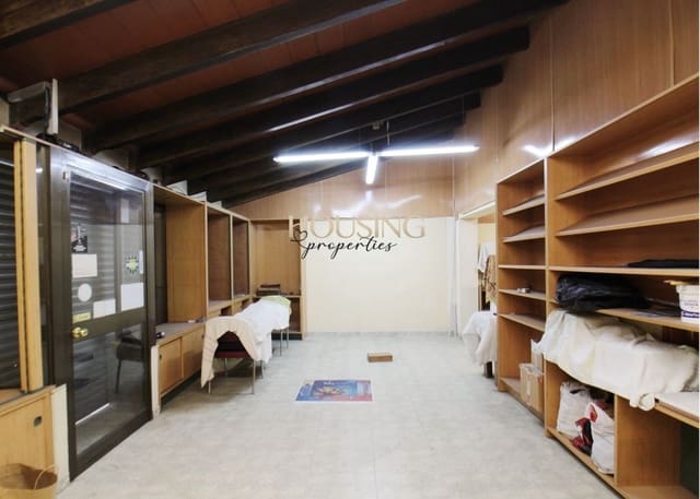 3 makuuhuone Omakotitalo myytävänä paikassa Palma de Mallorca - 650 000 € (Ref: 9588167)