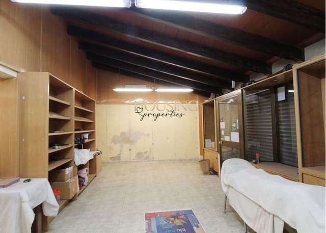 3 makuuhuone Omakotitalo myytävänä paikassa Palma de Mallorca - 650 000 € (Ref: 9588167)