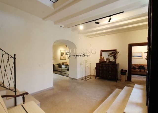 4 sovrum Hus till salu i Consell med pool - 1 650 000 € (Ref: 9603212)