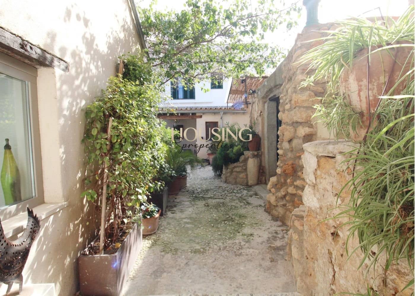 4 sovrum Hus till salu i Consell med pool - 1 650 000 € (Ref: 9603212)