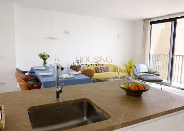 2 makuuhuone Kattohuoneisto vuokrattavana paikassa Palma de Mallorca - 3 300 € (Ref: 9715688)