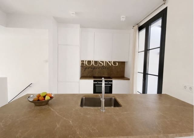 2 makuuhuone Kattohuoneisto vuokrattavana paikassa Palma de Mallorca - 3 300 € (Ref: 9715688)