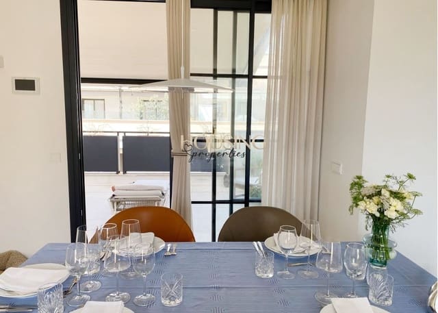 2 makuuhuone Kattohuoneisto vuokrattavana paikassa Palma de Mallorca - 3 300 € (Ref: 9715688)