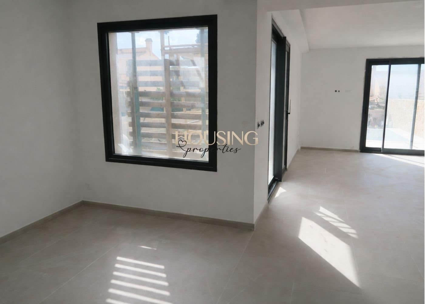 4 bedroom Semi-detached Villa for sale in Llucmajor with pool - € 650,000 (Ref: 9725021)