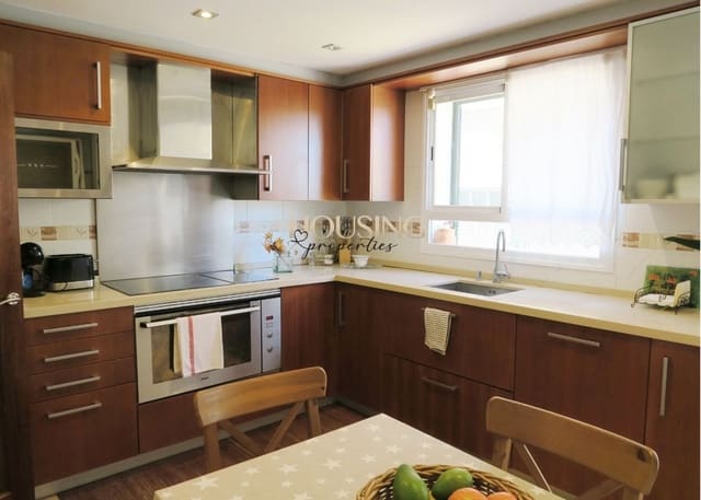 5 camera da letto Villetta Bifamiliare in vendita in Marratxí con piscina garage - 750.000 € (Rif: 9932081)