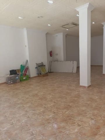 Kommersiell til leie i Centro - San Felipe - Huerta Fava, La Línea de la Concepción - € 900 (Ref: 9818556)