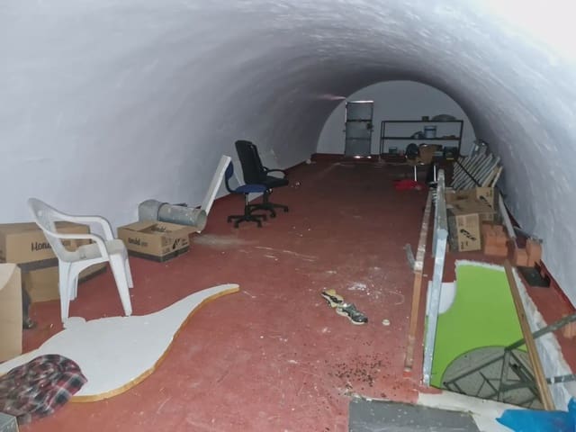 Kommersiell til salgs i Centro - San Felipe - Huerta Fava, La Línea de la Concepción - € 57 000 (Ref: 9818558)