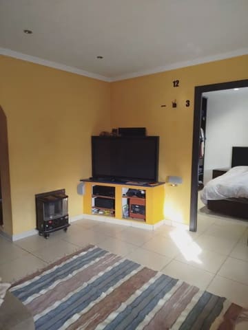 3 bedroom Finca/Country House for sale in El Zabal - Santa Margarita, La Línea de la Concepción - € 182,000 (Ref: 9818564)