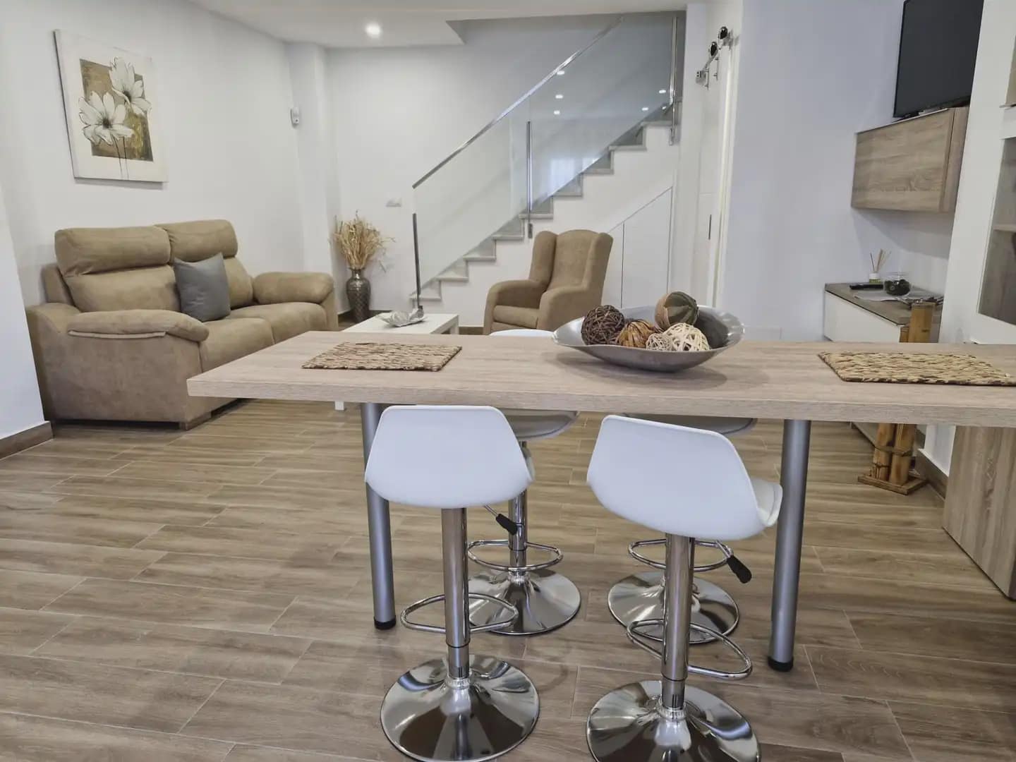 2 soverom Hus til salgs i La Linea de la Concepcion - € 170 000 (Ref: 9818565)