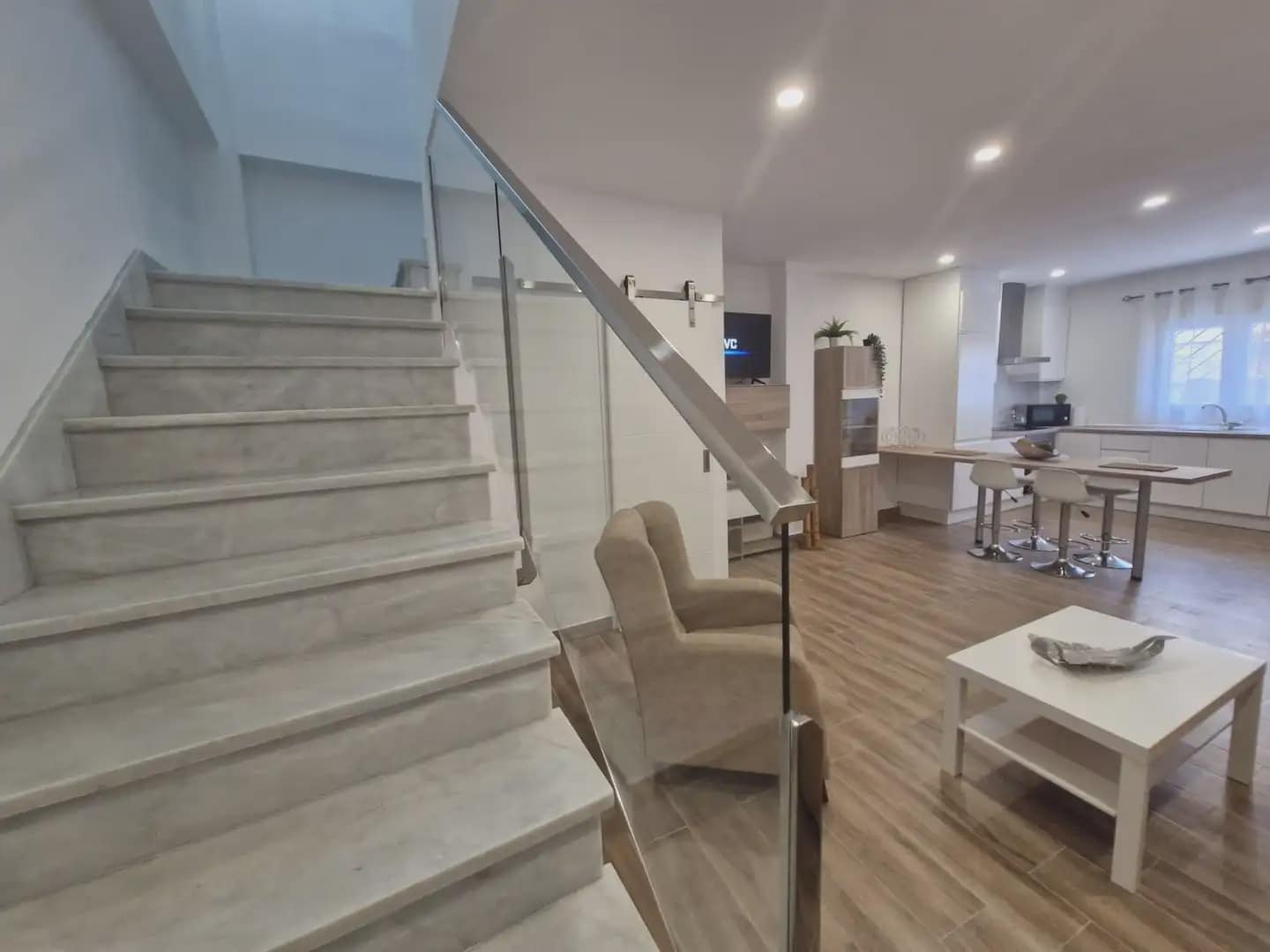 2 soverom Hus til salgs i La Linea de la Concepcion - € 170 000 (Ref: 9818565)
