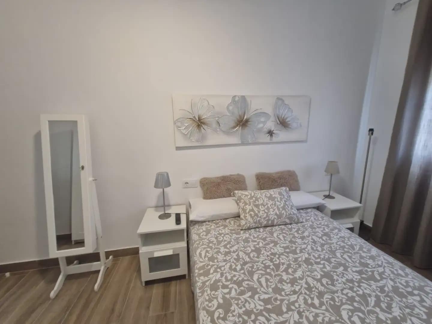 2 soverom Hus til salgs i La Linea de la Concepcion - € 170 000 (Ref: 9818565)