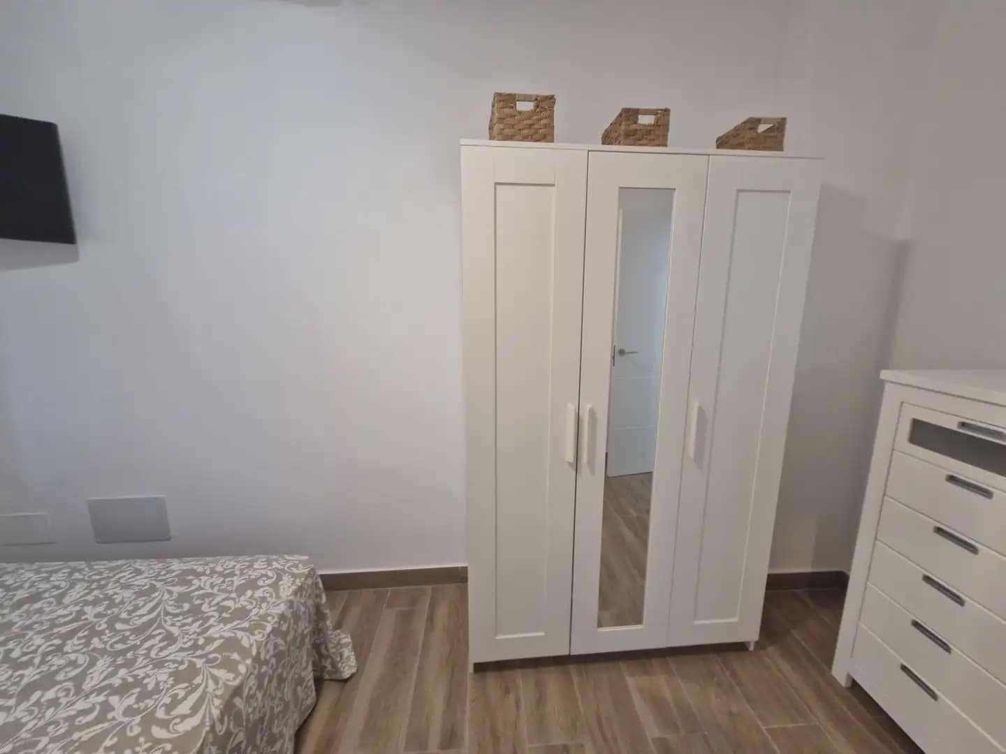 2 soverom Hus til salgs i La Linea de la Concepcion - € 170 000 (Ref: 9818565)
