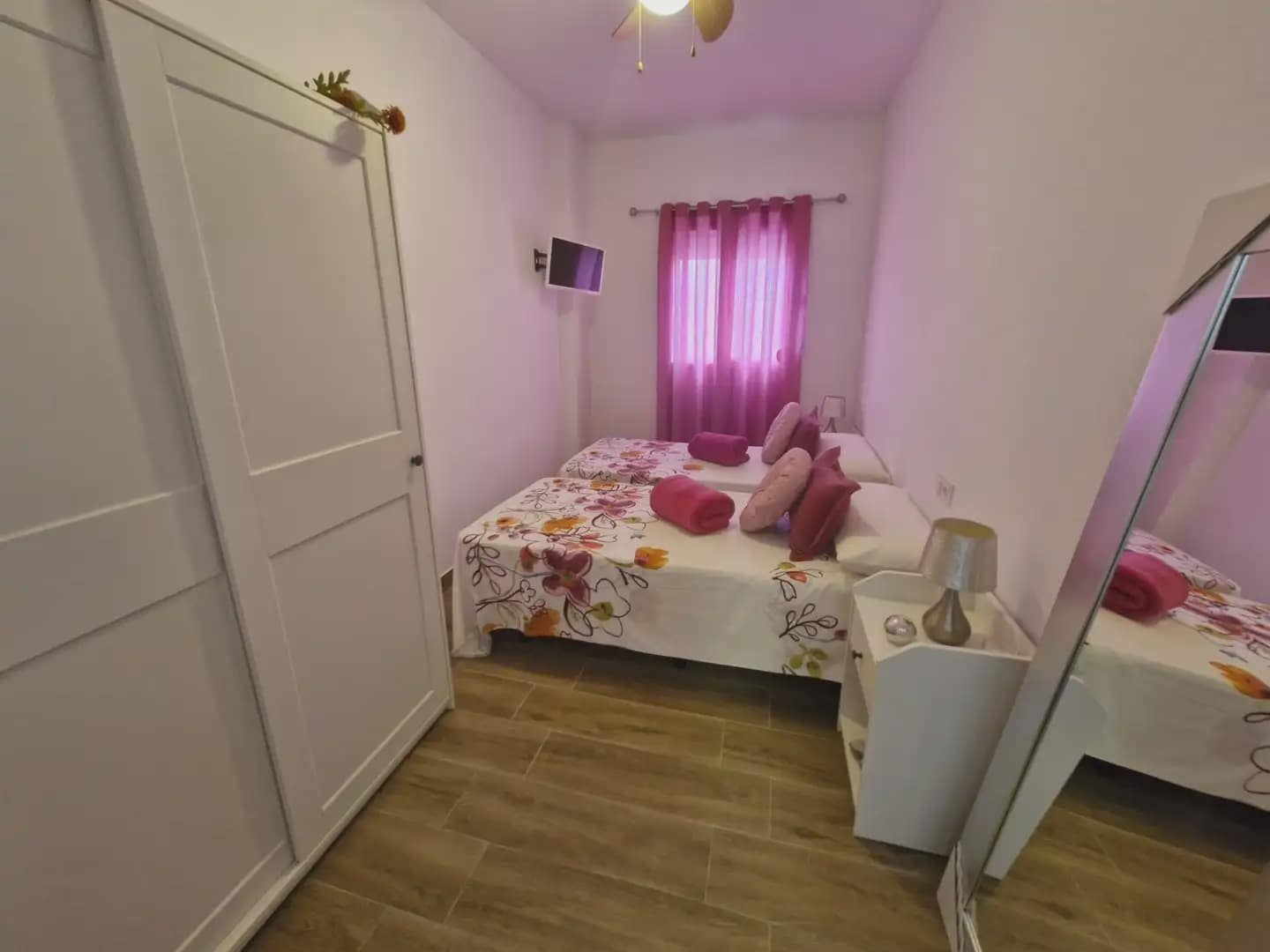 2 soverom Hus til salgs i La Linea de la Concepcion - € 170 000 (Ref: 9818565)
