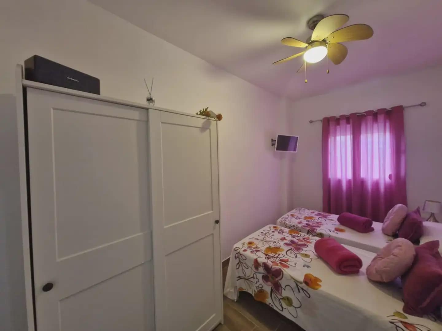 2 soverom Hus til salgs i La Linea de la Concepcion - € 170 000 (Ref: 9818565)