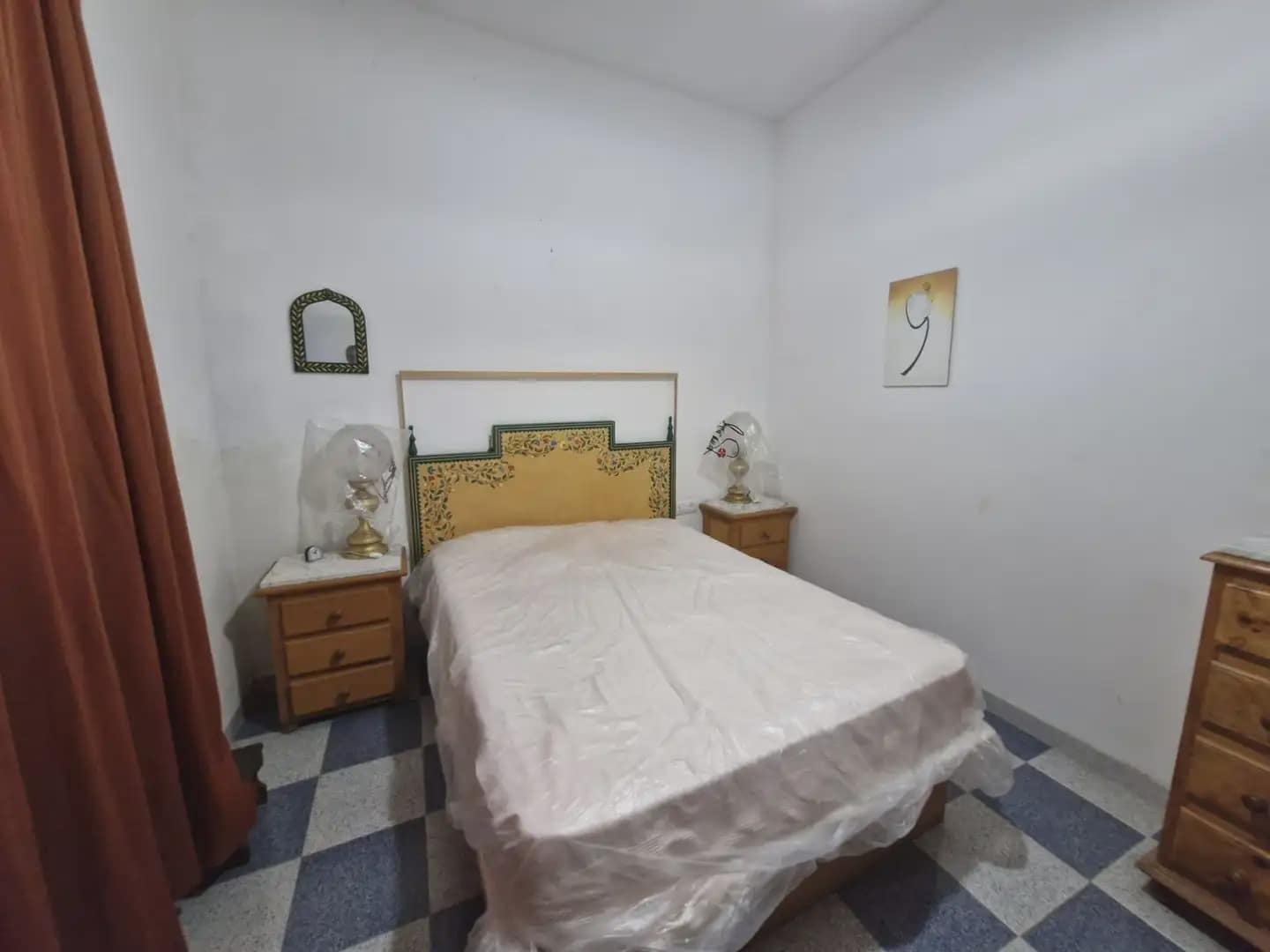 4 soverom Hus til salgs i La Linea de la Concepcion - € 180 000 (Ref: 9818566)