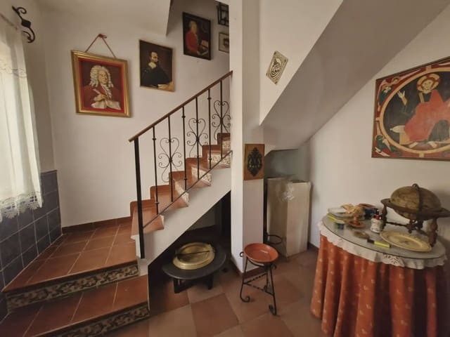4 soverom Hus til salgs i San José - San Bernardo, La Línea de la Concepción - € 180 000 (Ref: 9818566)