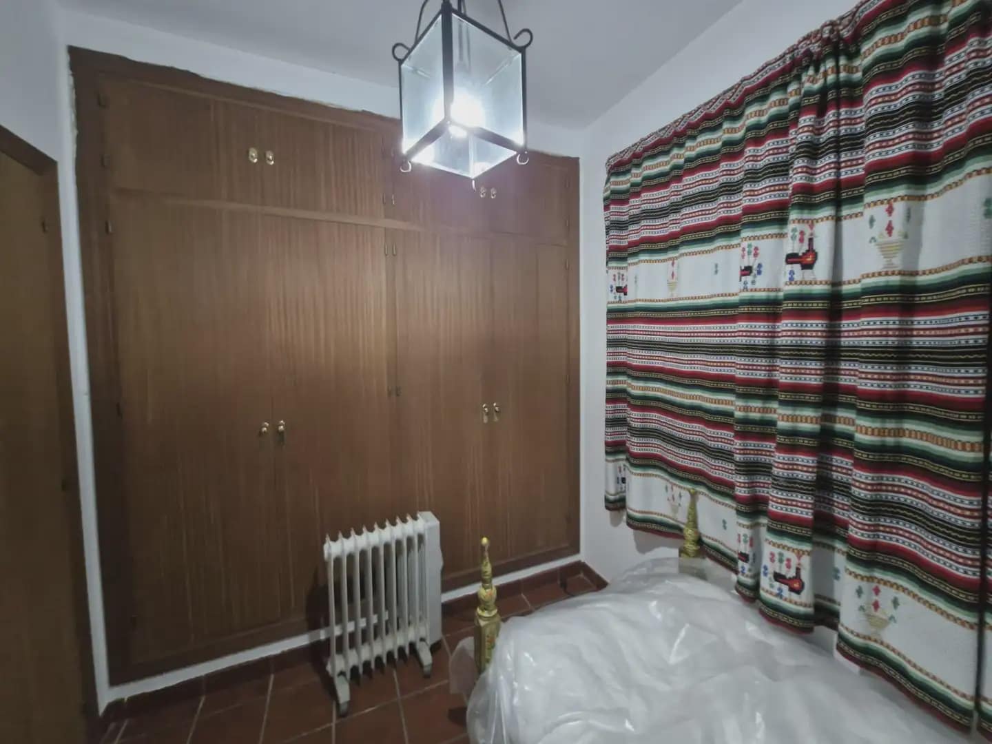 4 soverom Hus til salgs i La Linea de la Concepcion - € 180 000 (Ref: 9818566)