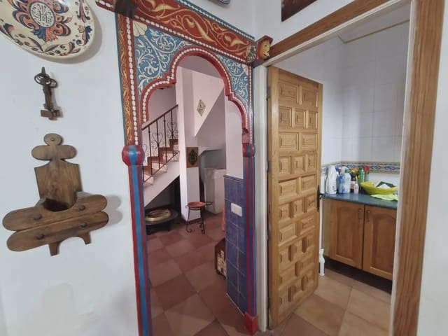 4 soverom Hus til salgs i San José - San Bernardo, La Línea de la Concepción - € 180 000 (Ref: 9818566)