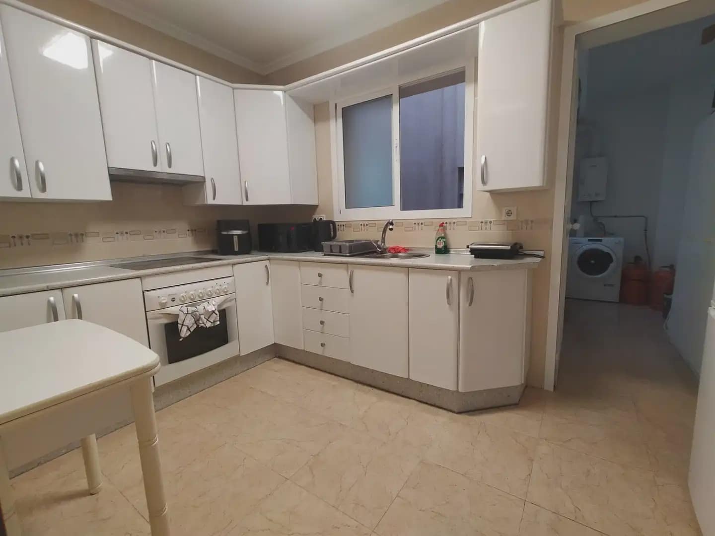 3 soverom Leilighet til salgs i La Linea de la Concepcion - € 169 000 (Ref: 9818567)