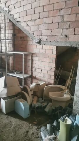 Local Commercial à vendre à San Pedro - Gabriel Miró - María Guerrero, La Línea de la Concepción - 60 000 € (Ref: 9818568)