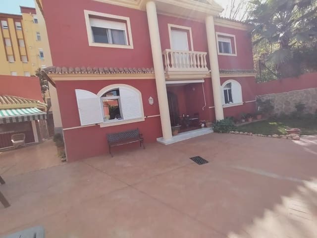 5 soverom Villa til salgs i San José - San Bernardo, La Línea de la Concepción - € 742 350 (Ref: 9818569)