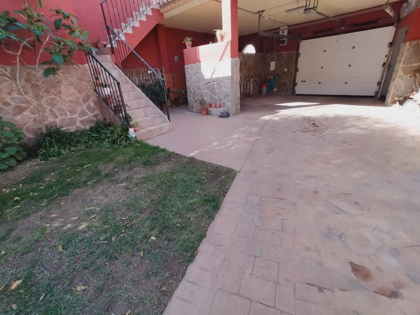5 soverom Villa til salgs i La Linea de la Concepcion - € 742 350 (Ref: 9818569)