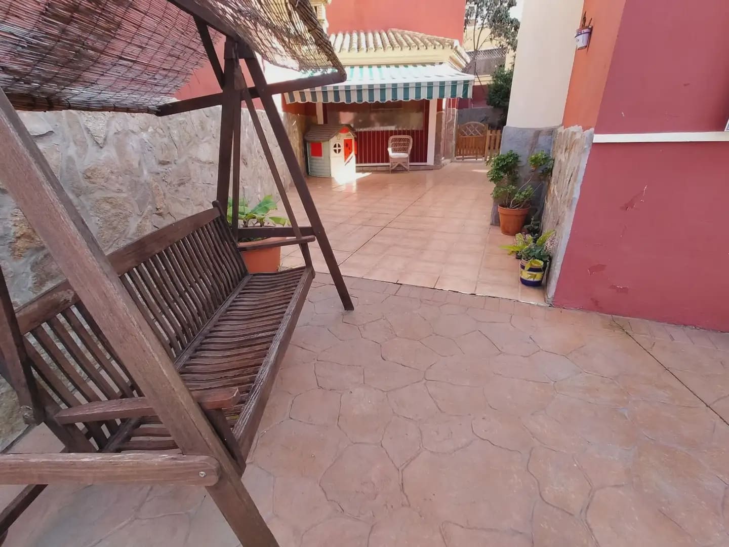5 soverom Villa til salgs i La Linea de la Concepcion - € 742 350 (Ref: 9818569)