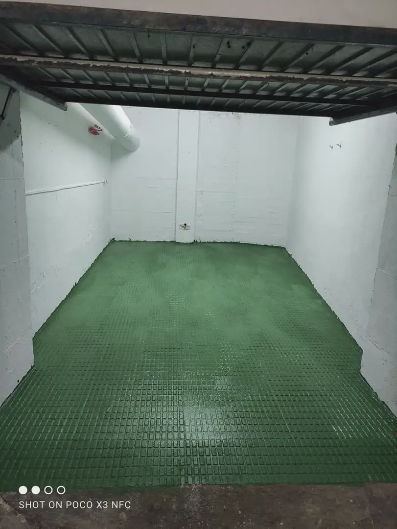 Garasje til salgs i La Linea de la Concepcion - € 11 500 (Ref: 9818572)