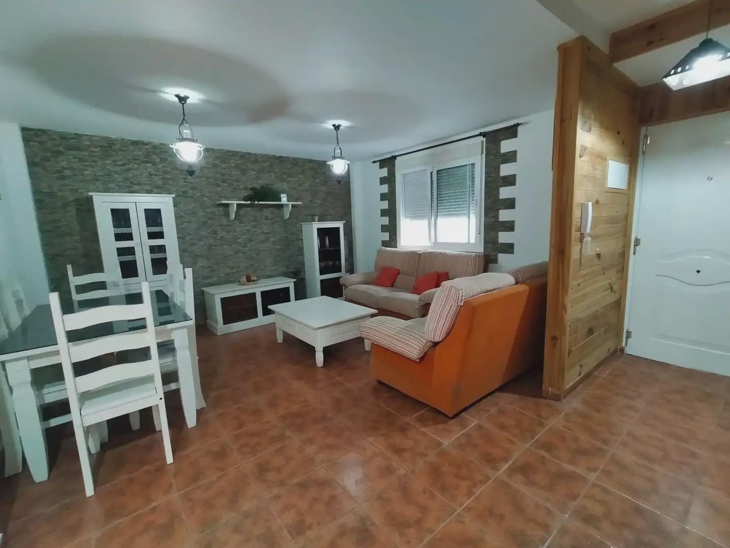 3 bedroom Terraced Villa for sale in La Linea de la Concepcion - € 249,000 (Ref: 9818573)