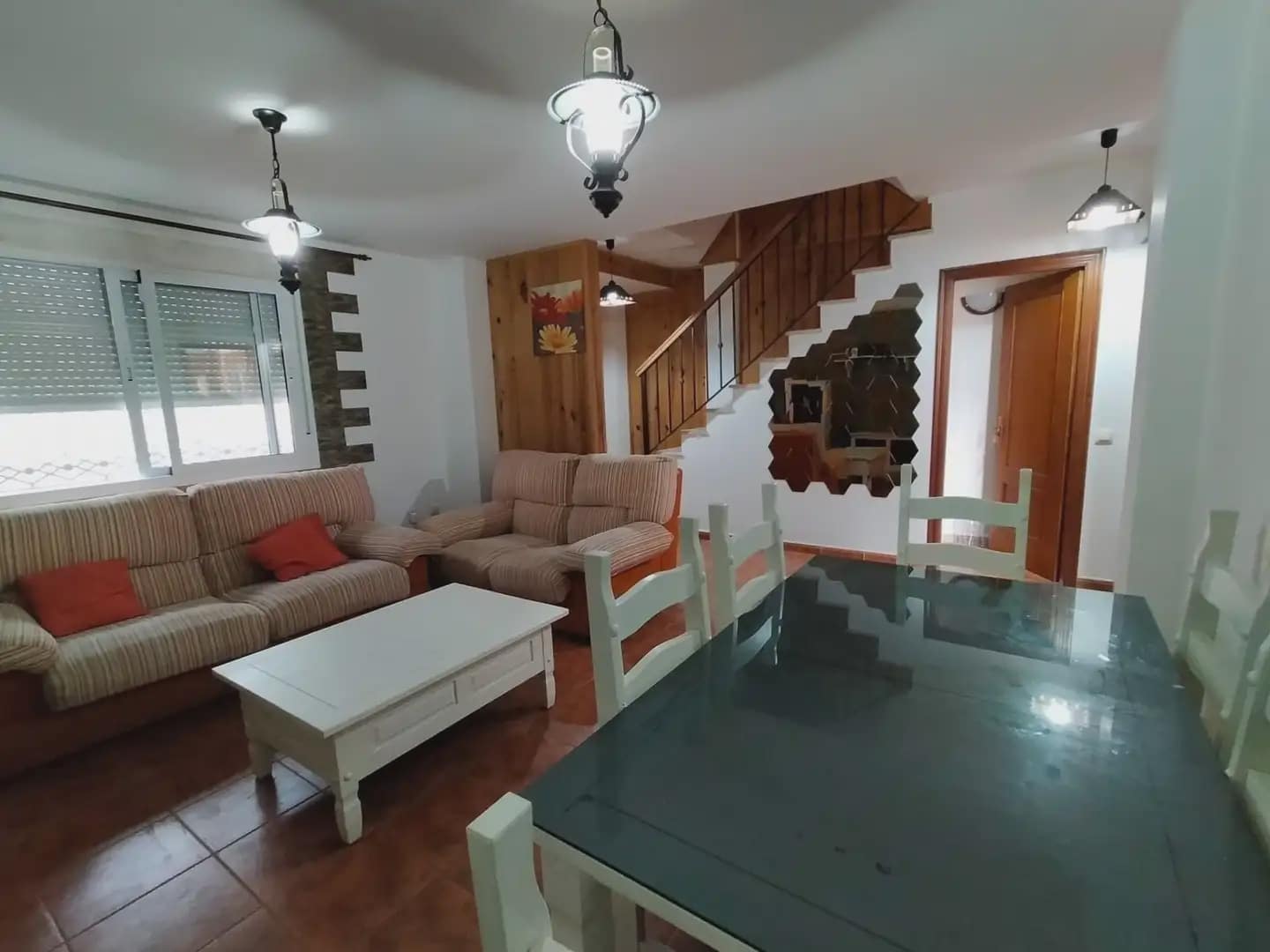 3 bedroom Terraced Villa for sale in La Linea de la Concepcion - € 249,000 (Ref: 9818573)