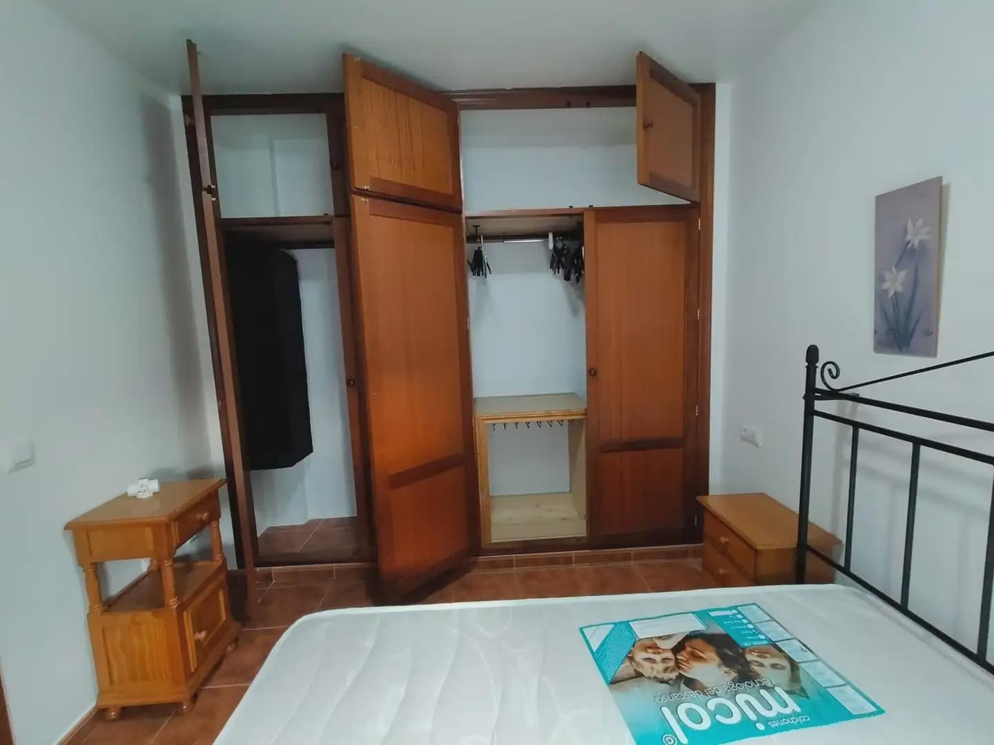 3 bedroom Terraced Villa for sale in La Linea de la Concepcion - € 249,000 (Ref: 9818573)