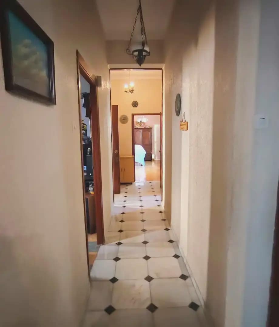 4 soverom Hus til salgs i La Linea de la Concepcion - € 335 000 (Ref: 9818578)
