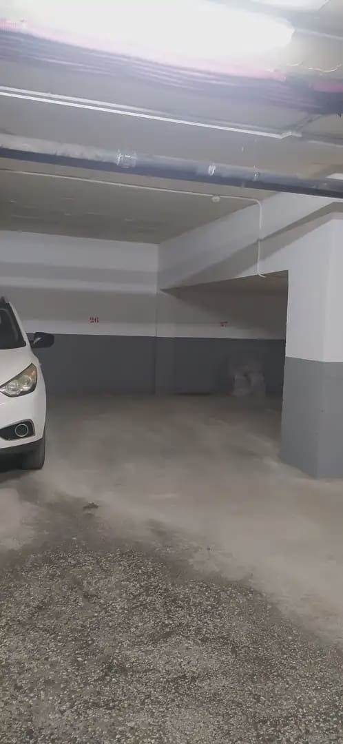 Garasje til salgs i La Linea de la Concepcion - € 14 000 (Ref: 9818581)