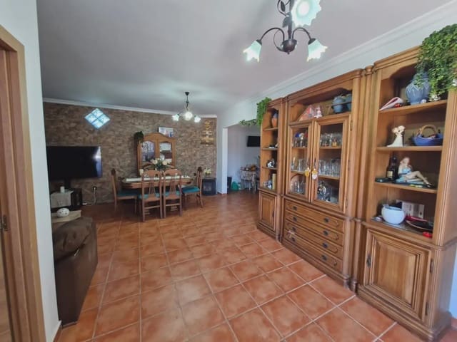 Finca/Country House for sale in El Zabal - Santa Margarita, La Línea de la Concepción - € 600,000 (Ref: 9818585)