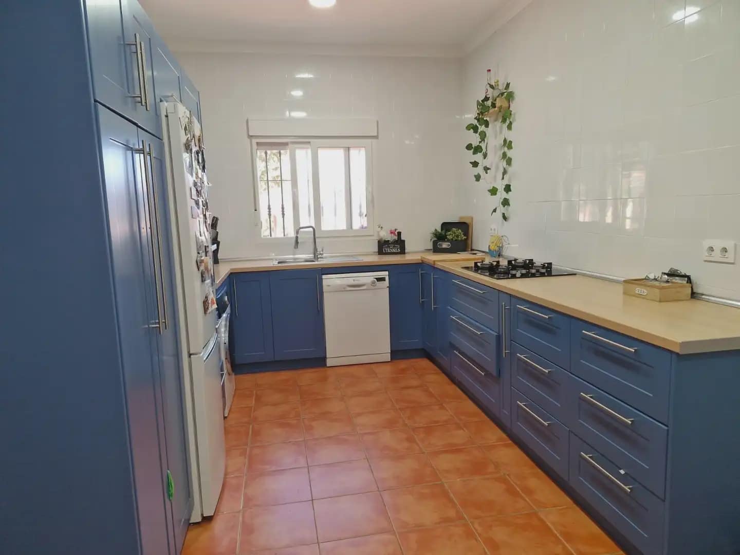 Finca/Country House for sale in La Linea de la Concepcion - € 600,000 (Ref: 9818585)